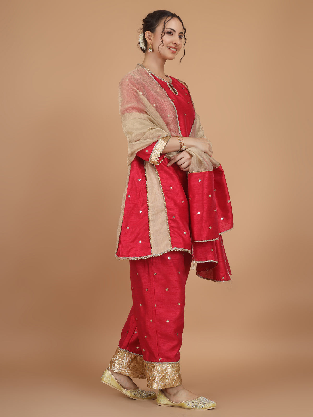 Rose Red Embroidered Kurta Set - Set of 2