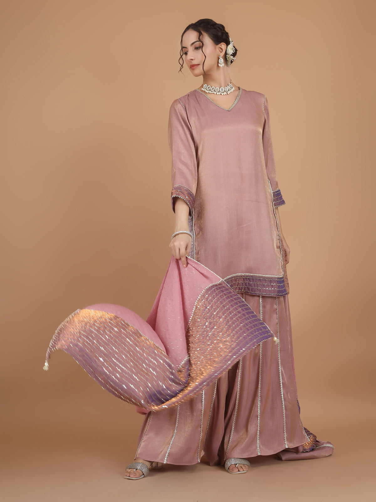 Mauve Zari Embroidered Kurta Set - Set of 2
